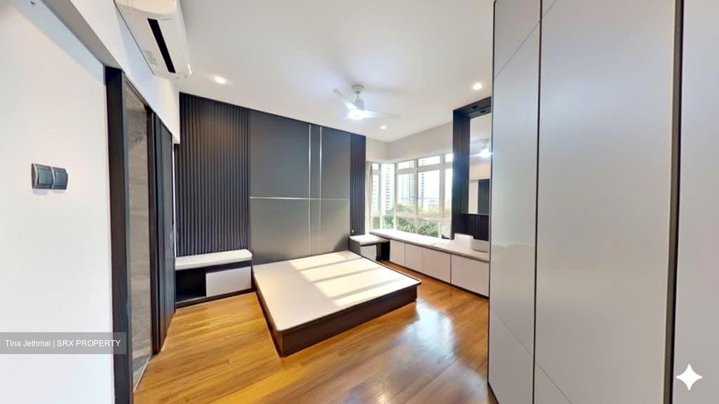 Crystal Rhu (D15), Apartment #573218011